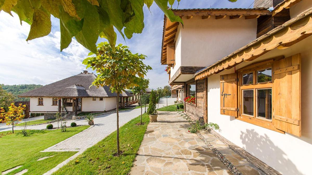 Woodland Resort Крагуевац Экстерьер фото